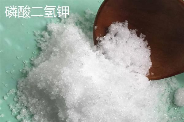 有哪些常见的复合肥种类，有磷酸铵、硝酸磷等