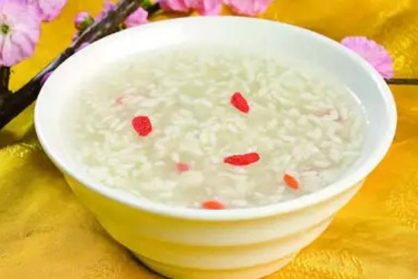 湖南常德临澧县的土特产，有临澧黄花鱼、杂柑等