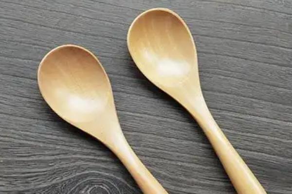 人工种植野酸枣的产量，亩产在1500-2200kg左右