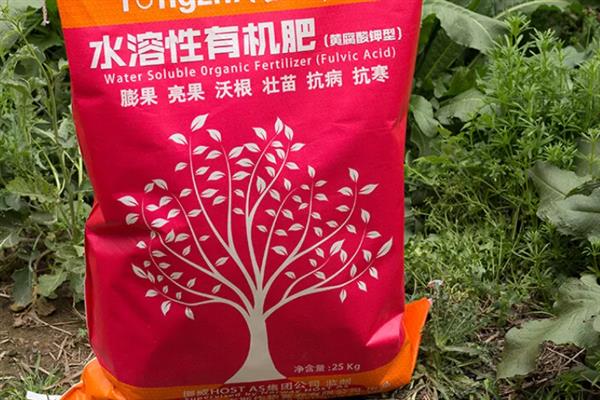 全水溶肥的特点，全水溶性、高效吸收、使用方便