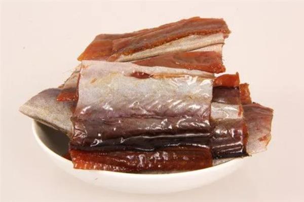 鳗鱼干和带鱼干哪个更好吃，都是很好吃的食物