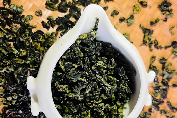 铁观音是不是绿茶，属于青茶的一种