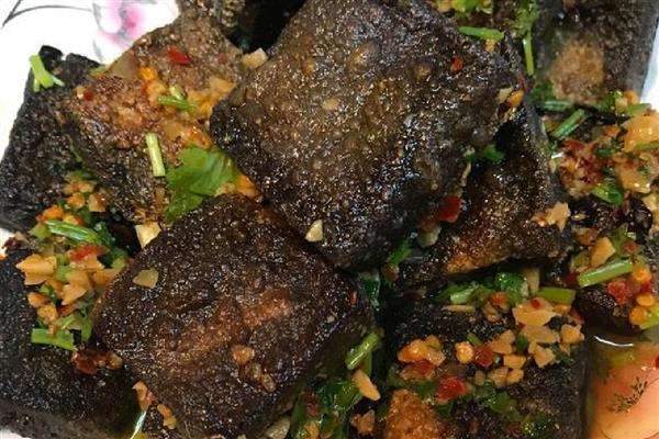 臭豆腐是什么地方的特产，是长沙、廊坊市、大悟县等地的特产