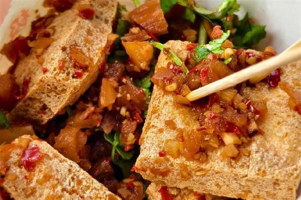 臭豆腐是什么地方的特产，是长沙、廊坊市、大悟县等地的特产