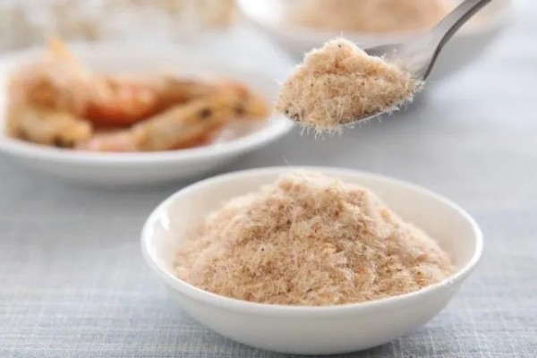 野钓鲤鱼选择哪种小药,春季至秋季以果味、甜味、奶味为宜