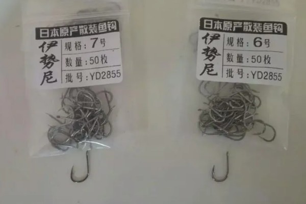 钓草鱼用几号几号线和鱼钩，一般用5号主线、4号子线