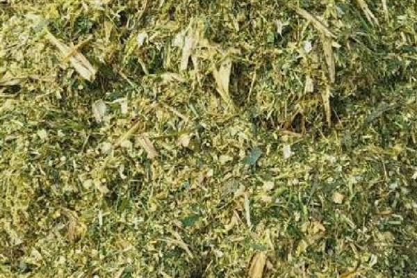 猪饲料的配方，用麦麸、玉米、鱼粉等材料配制