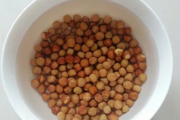 唐扇的播种方法，浸种消毒后再与营养土充分混合