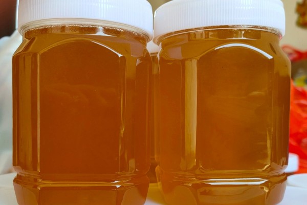 百花蜜和土蜂蜜的区别，定义和蜜源均不同
