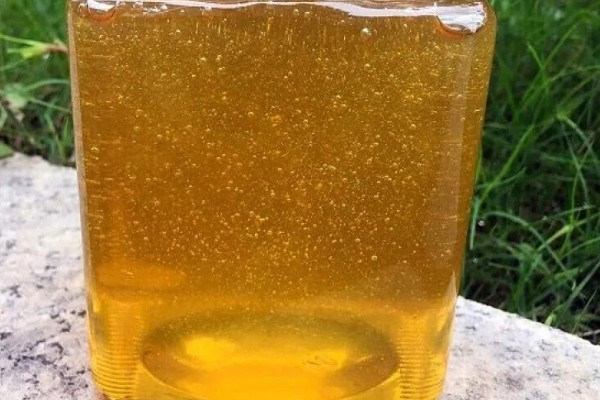 百花蜜和土蜂蜜的区别，定义和蜜源均不同