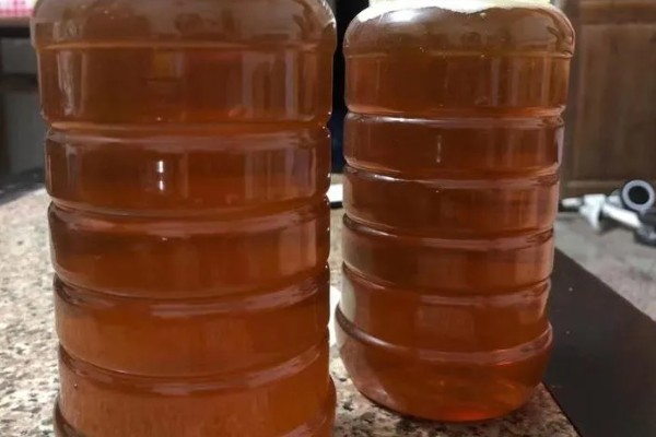 百花蜜和土蜂蜜的区别，定义和蜜源均不同