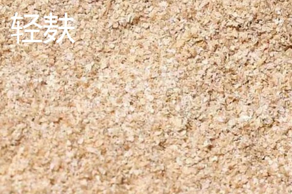 轻麸和雪花粉哪个更好用，浮钓鲢鳙时一般都用轻麸