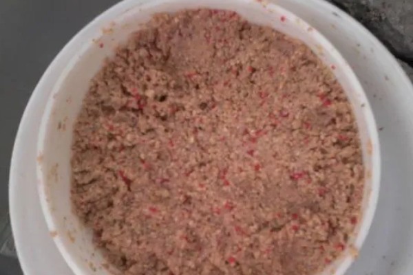 鲢鱼的钓法,可以采用爆炸钩钓法、翻板钩钓法等