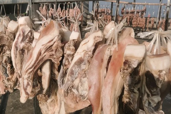 腊肉怎么保存，可以用塑料袋密封