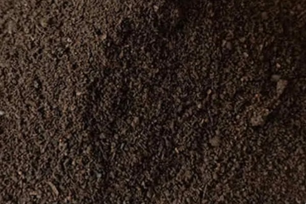 海藻有机肥的优点，有机质和微量元素含量多