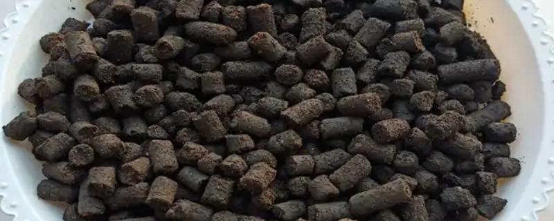 鸡粪肥的种类，主要分为天然鸡粪干、颗粒鸡粪肥等类型