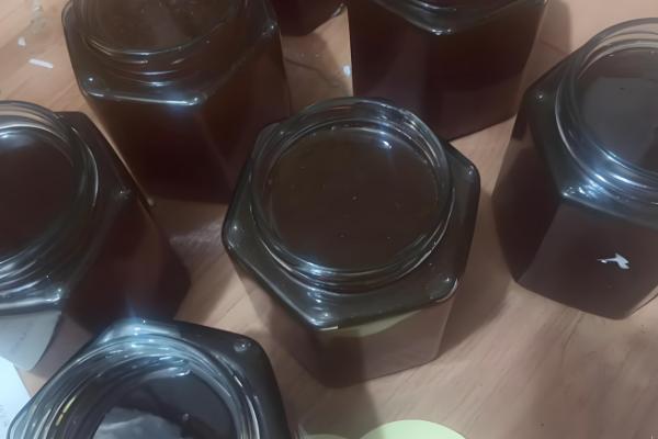 百花蜜没有结晶是假的吗,结晶不是辨别蜂蜜真假的唯一标准