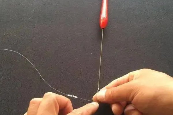 亮片钓什么鱼效果好，可以钓鲈鱼、马口鱼、黑鱼等