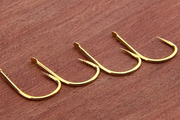 6号千又钩的尺寸,钩门宽8.4毫米左右