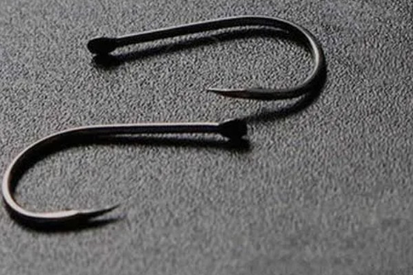 6号千又钩的尺寸,钩门宽8.4毫米左右