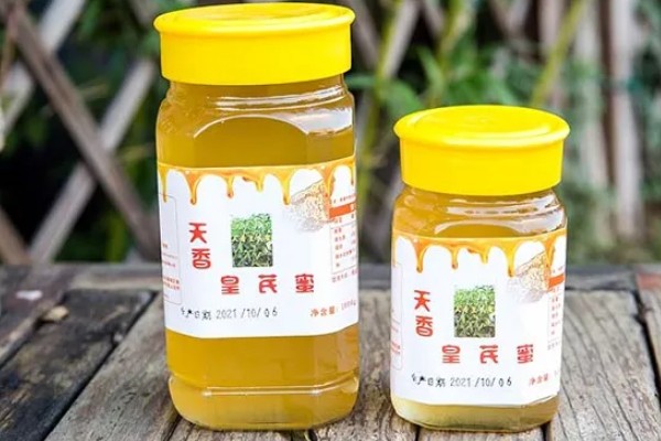 黄芪蜂蜜的价格,一斤需要54-100元左右