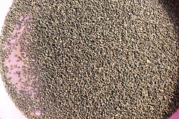 水养薄荷养得茂盛的方式，要做好定期换水