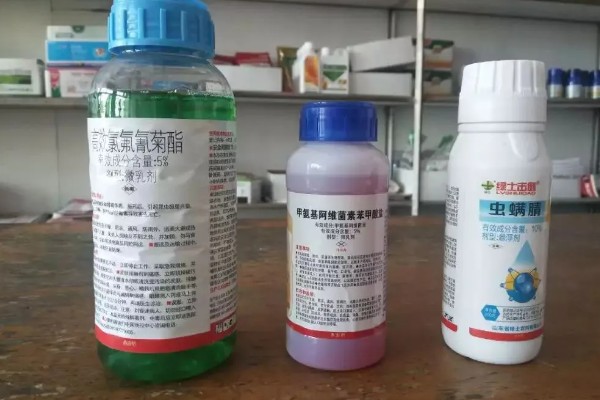 鉴别农药药效的方法，不同剂型采取的鉴别方式有区别