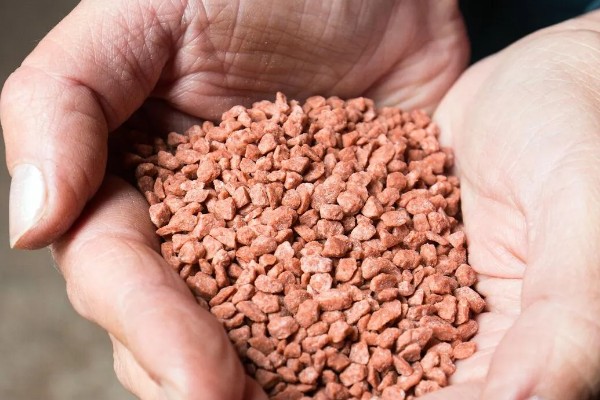 钾肥的作用，能起到促进光合作用、提高抗逆性等效果