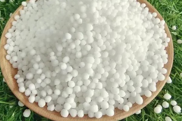 钾肥的作用，能起到促进光合作用、提高抗逆性等效果