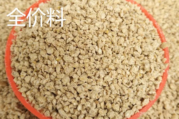 预混料与全价料的区别,成分和使用方式均不同
