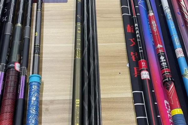鱼竿杆头要不要绑线，杆头位置的绳子可以连接鱼线
