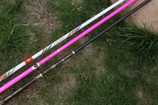 鱼竿的竿型划分，分为鲫鱼竿、鲤鱼竿等