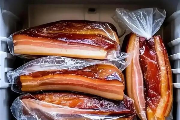 腊肉的保存方法,冷冻保存不易滋生细菌