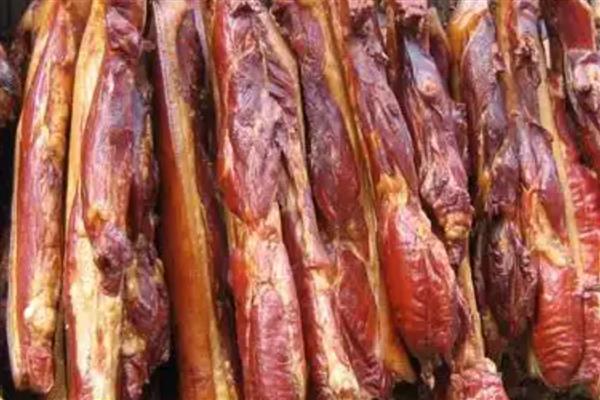 腊肉的保存方法,冷冻保存不易滋生细菌